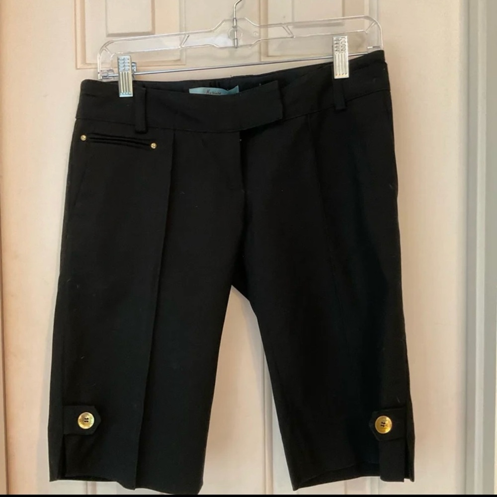 Marciano Bermuda Shorts, black, front zip and hook closures, pockets, Size 2